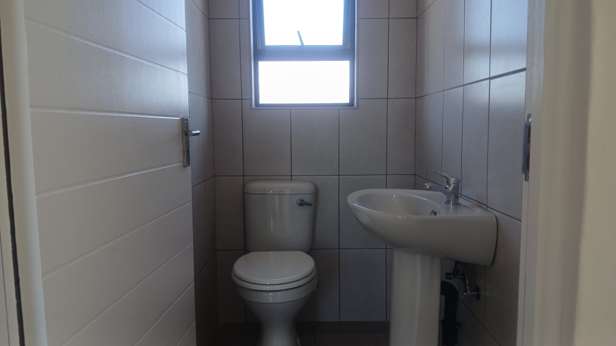 3 Bedroom Property for Sale in Heidedal Free State